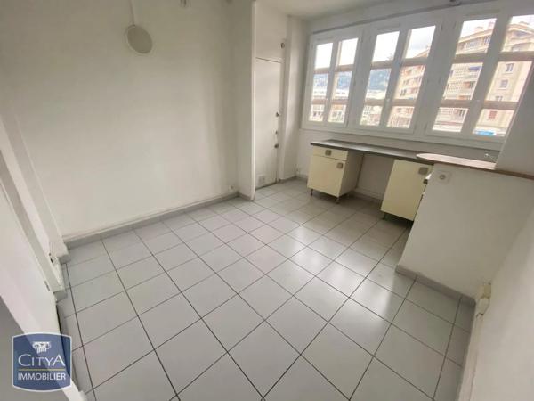 Appartement à louer 2 pièces 30.39m²