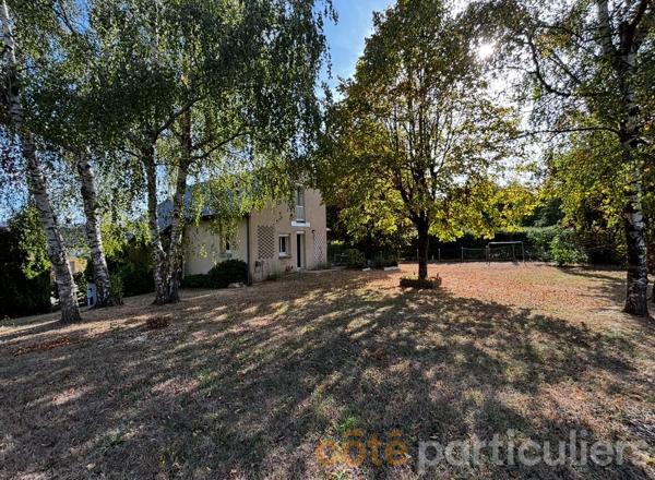 Vente
                Maison131 m² - 5 Pièces -
                    PONT DE SALARS (12290)