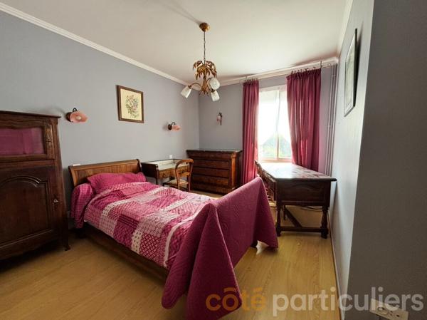 Vente
                Maison131 m² - 5 Pièces -
                    PONT DE SALARS (12290)