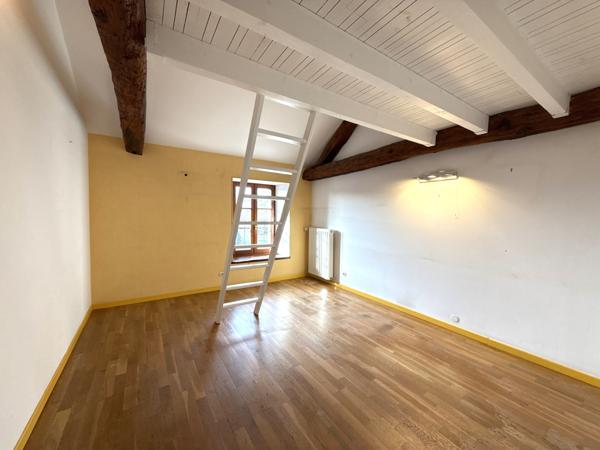 Ugnouas (65140) Maison de village UGNOUAS