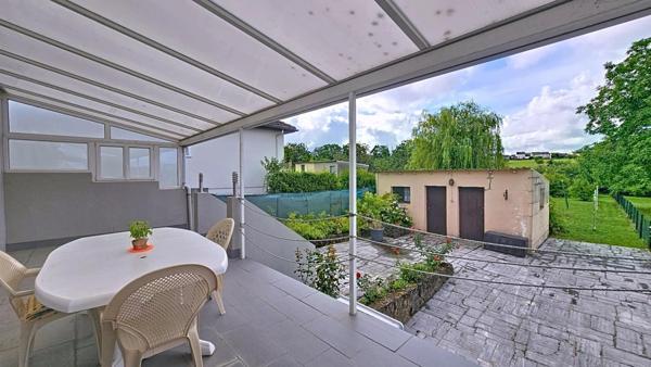 Maison F7 avec beau terrain