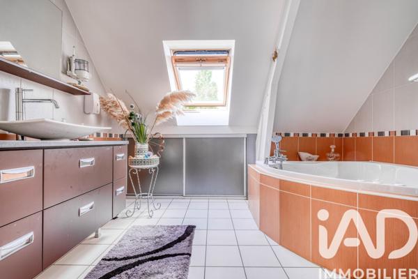 Maison à vendre 7 pièces 155,53 m² Limeil-Brévannes