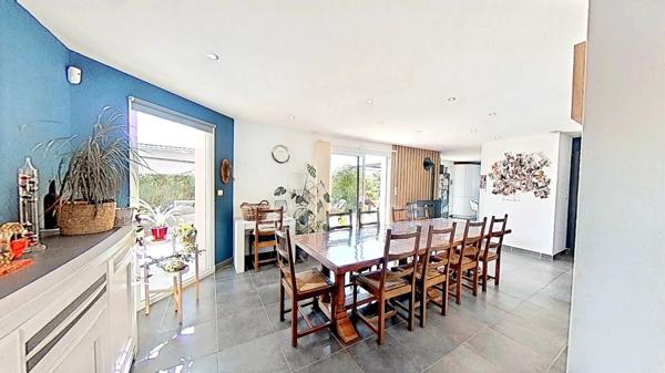 Maison à vendre 8 pièces QUINGEY (25)