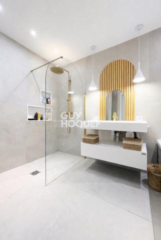 PROXIMITÉ CENTRE VILLE - MAISON D'EXCEPTION ENTIÈREMENT RÉNOVÉE D'ENVIRON 160M² AVEC JARDIN