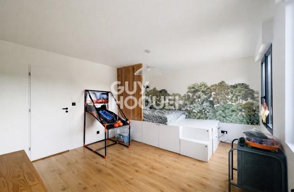 PROXIMITÉ CENTRE VILLE - MAISON D'EXCEPTION ENTIÈREMENT RÉNOVÉE D'ENVIRON 160M² AVEC JARDIN