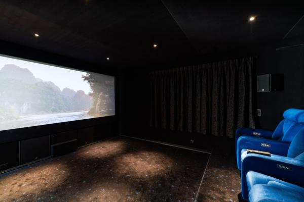 Île de Ré - Propriété exceptionnelle en première ligne face à l'océan