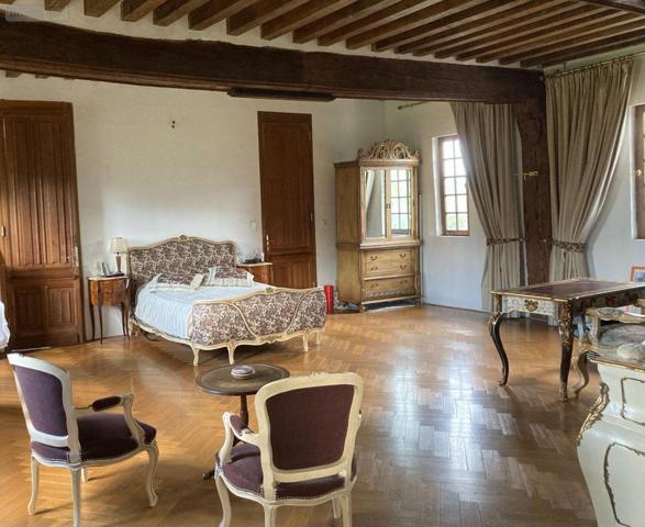 Manoir à vendre à Beaumont-le-Roger dans l'Eure (27170), ref : 27046-65