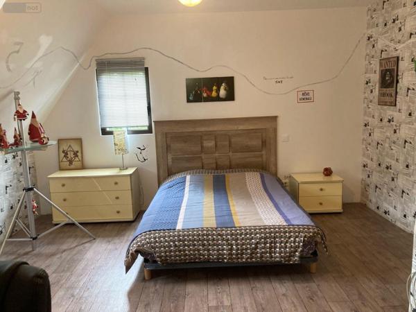 Manoir à vendre à Beaumont-le-Roger dans l'Eure (27170), ref : 27046-65