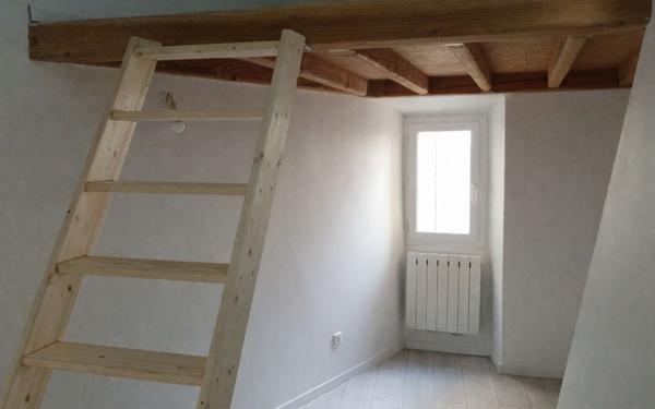 Maison à vendre    3 pièces •  Mallemort