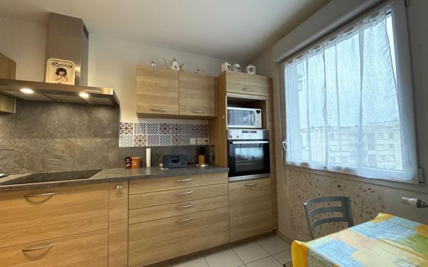 Appartement à vendre    3 pièces • 64,33 m2 Chenôve