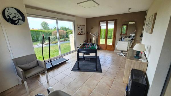 Houdan 10 mn / Gambais 5 mn / Maison familiale en parfait état 6 chambres + local