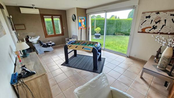 Houdan 10 mn / Gambais 5 mn / Maison familiale en parfait état 6 chambres + local