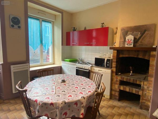 Maison de ville à vendre à Saint-Georges-de-Reintembault en Ille-et-Vilaine (35420), ref : 135/2