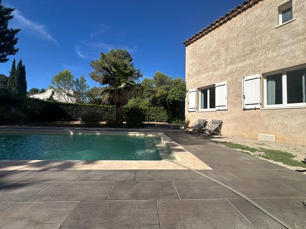 A VENDRE 83470 SAINT MAXIMIN LA SAINTE BAUME MAISON T5 DE 120 M² SUR 1200 M² DE JARDIN PISCINE DEPENDANCE