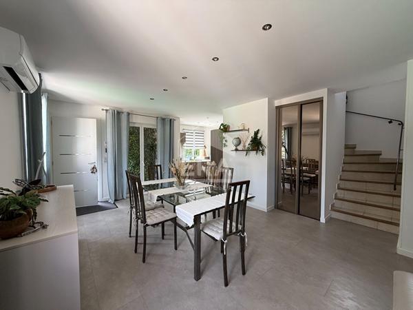 A VENDRE 83470 SAINT MAXIMIN LA SAINTE BAUME MAISON T5 DE 120 M² SUR 1200 M² DE JARDIN PISCINE DEPENDANCE