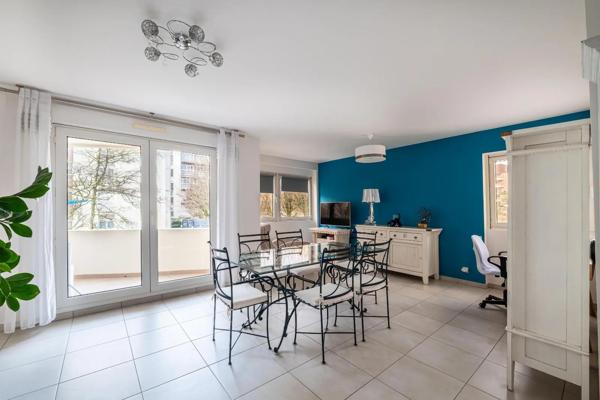 Appartement à vendre 2 pièces 64.52m² Montbéliard (25200)