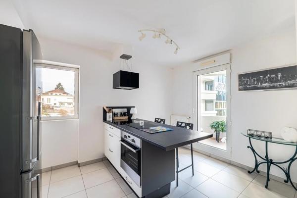 Appartement à vendre 2 pièces 64.52m² Montbéliard (25200)