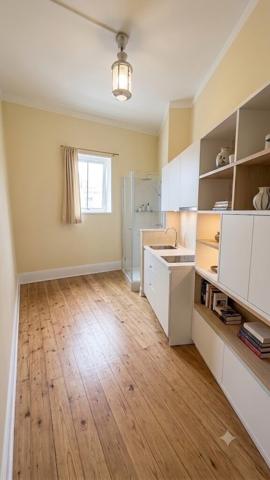 Chambre de service dernier étage avec ascenseur