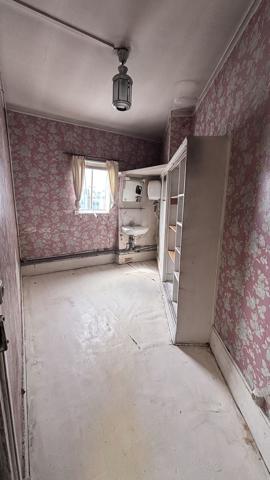 Chambre de service dernier étage avec ascenseur