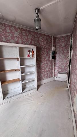 Chambre de service dernier étage avec ascenseur