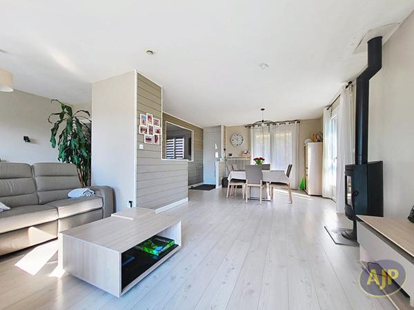 Vente maison La Roche Sur Yon : 249 900 € - AJP Immobilier La Roche-sur-Yon