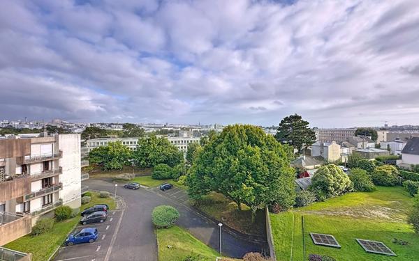 Appartement à vendre    3 pièces • 76,29 m2 Brest