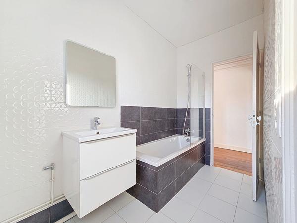 Appartement Saint Maurice 5 pièce(s) 97.02 m2