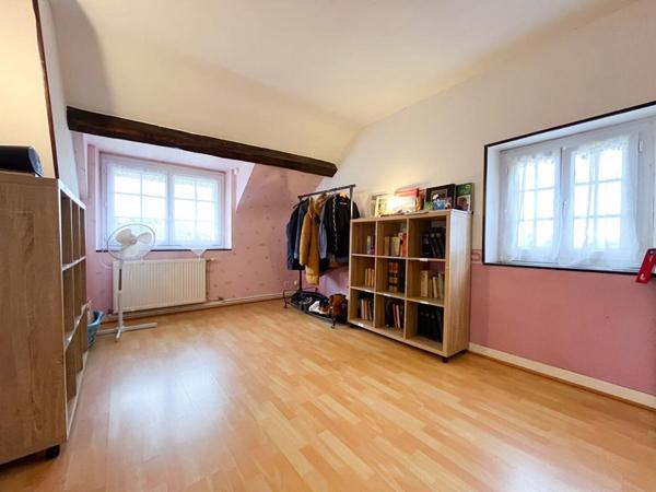 Maison Saint Genou 6 pièce(s)