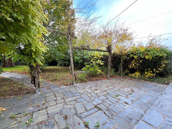 Maison Saint Genou 6 pièce(s)