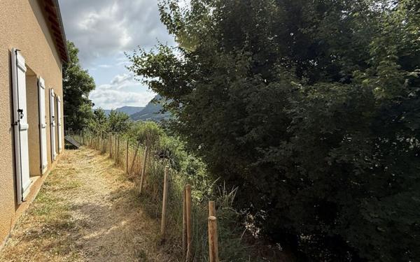 Maison à vendre    4 pièces •  Chanac