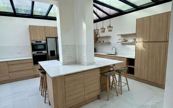 Maison à vendre    5 pièces •  Persan