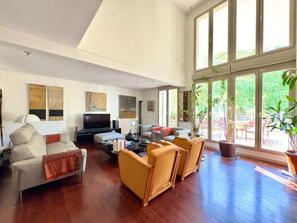 Bordeaux Bastide - Appartement 5 pièces de 158.37m² - Terrasse et parking , Bordeaux