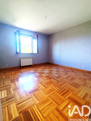 Maison à vendre 5 pièces 118 m² Courcelles-Chaussy