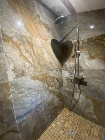 Maison contemporaine (DPE B/A) de charme totalement rénovée 4 pièces de 116M2 - Quartier Saint Médard - MONT DE MARSAN (40)