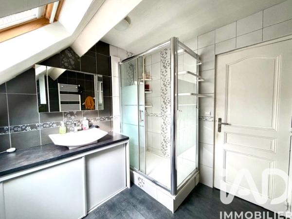 Maison à vendre 6 pièces 150 m² Claye-Souilly