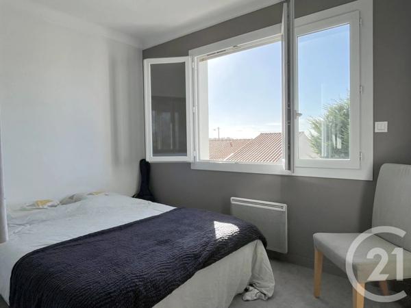 Appartement T3 à vendre  3 pièces - 47,96 m 2   ST GILLES CROIX DE VIE  - 85