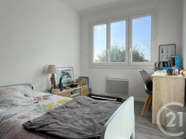 Appartement T3 à vendre  3 pièces - 47,96 m 2   ST GILLES CROIX DE VIE  - 85
