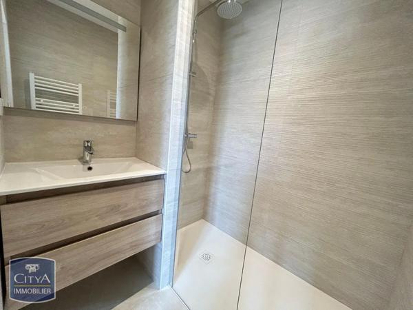 Maison à louer 4 pièces 122.11m² Le Mans (72000)