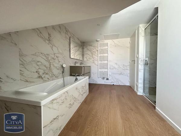 Maison à louer 4 pièces 122.11m² Le Mans (72000)