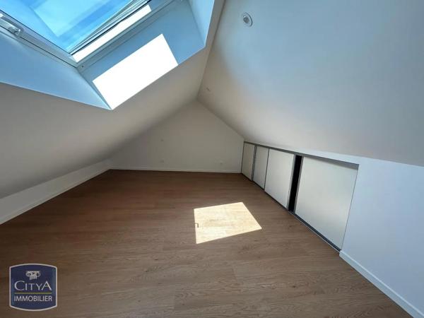 Maison à louer 4 pièces 122.11m² Le Mans (72000)