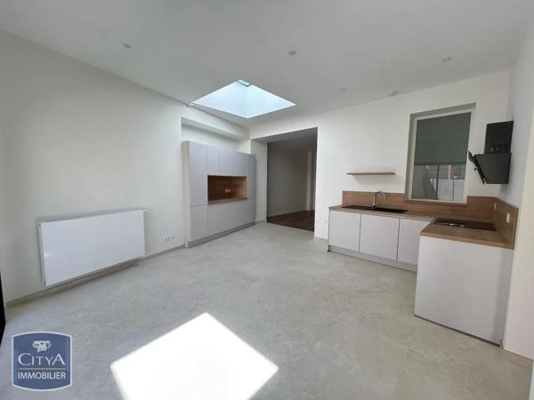Maison à louer 4 pièces 122.11m² Le Mans (72000)