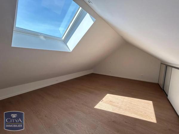 Maison à louer 4 pièces 122.11m² Le Mans (72000)