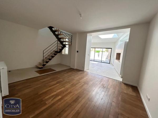 Maison à louer 4 pièces 122.11m² Le Mans (72000)