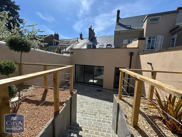 Maison à louer 4 pièces 122.11m² Le Mans (72000)