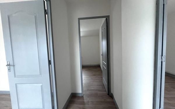 Immeuble à vendre    4 pièces • 137 m2 Douai