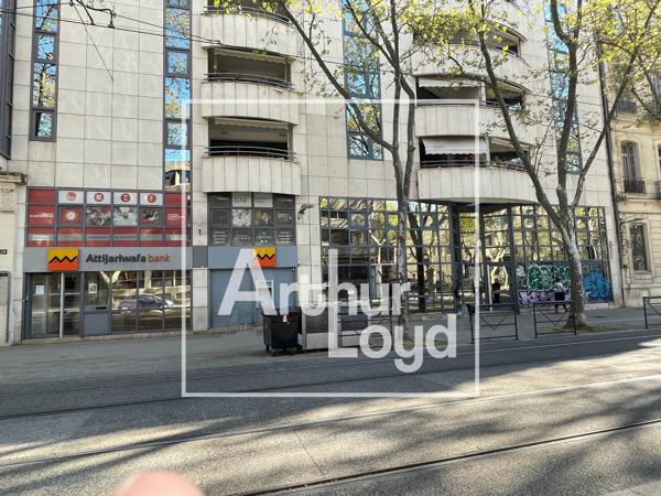 A LOUER LOCAUX PARKINGS PRIVATIFS - MONTPELLIER GAMBETTA