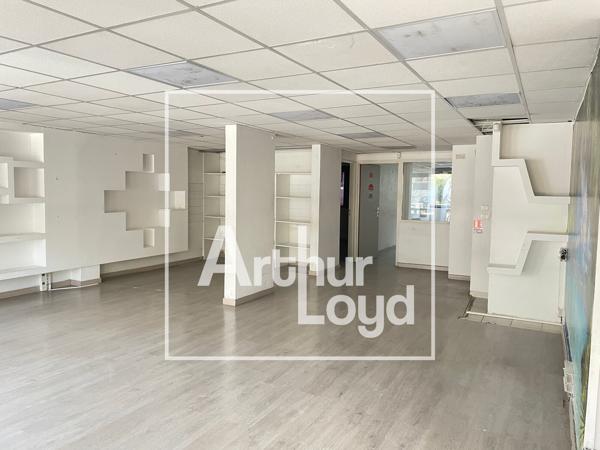 A LOUER LOCAUX PARKINGS PRIVATIFS - MONTPELLIER GAMBETTA