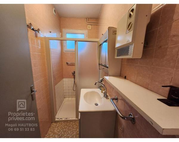 Maison Saint Hilaire Du Harcouet 6 pièce(s) 141 m2