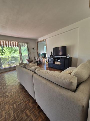 T4 81M2 avec Terrasse 8,6 M2 Bd des Cèdres 9ème