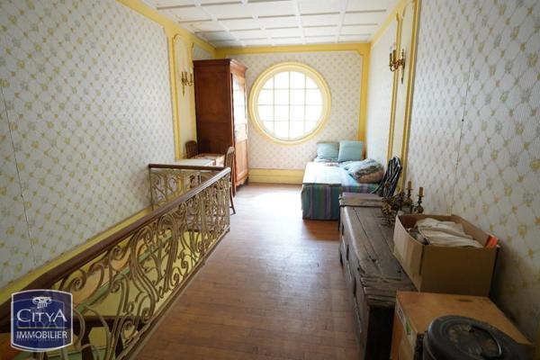 Maison à vendre 12 pièces 470m² Loudun (86200)